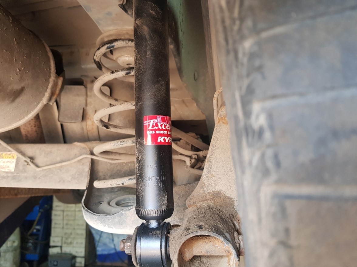 Замена амортизаторов Сузуки