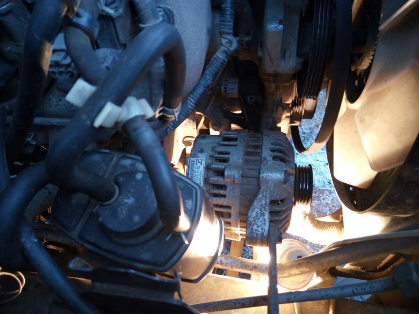 Замена датчика коленчатого вала Сузуки