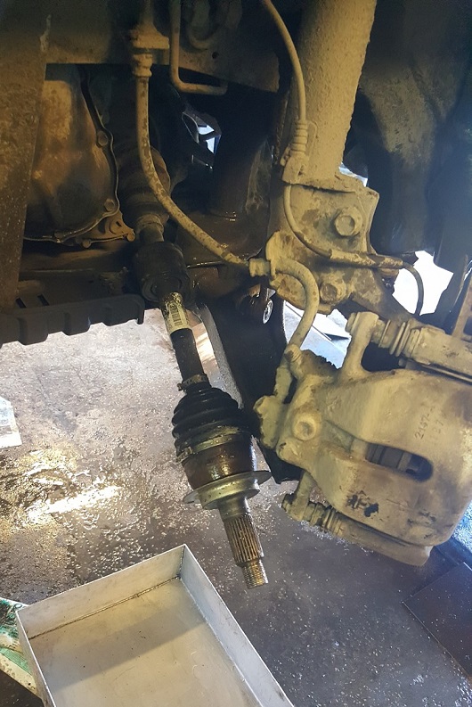 Замена пыльника ШРУС Сузуки