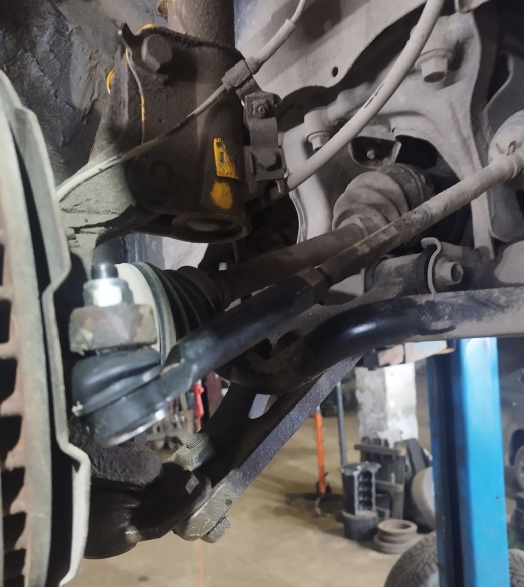 Замена рулевых наконечников Сузуки