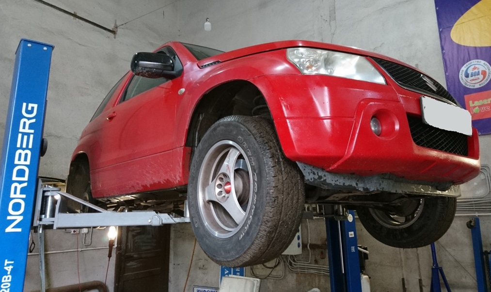 Подготовка Сузуки к замене шаровых опор