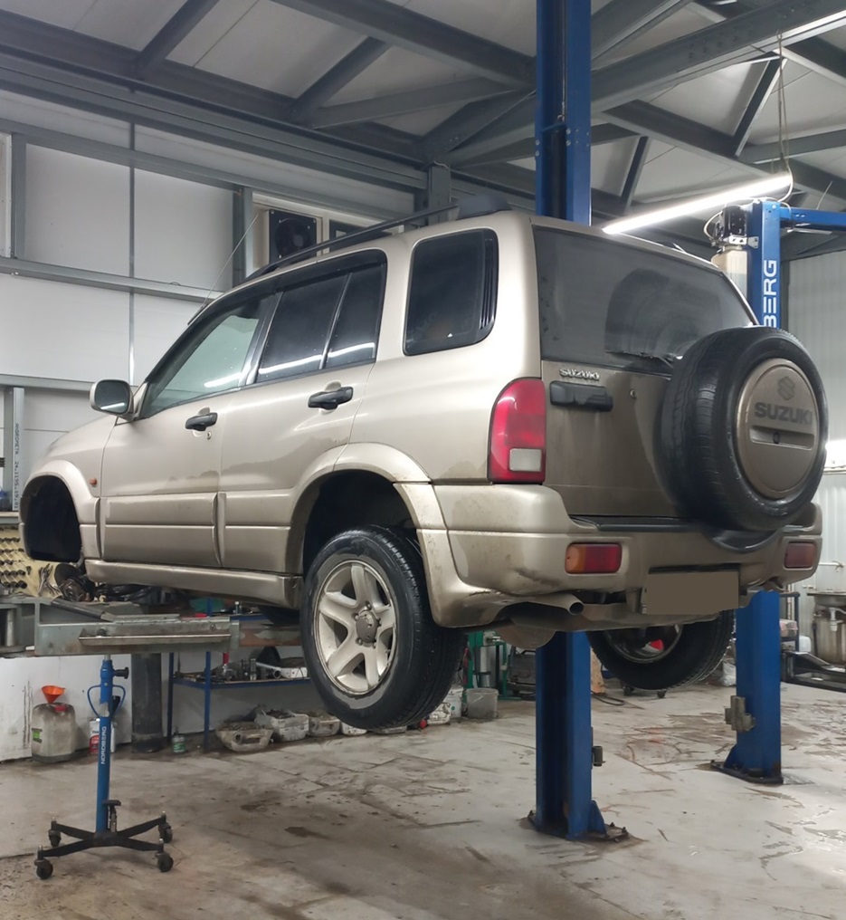 Подготовка Сузуки к замене ШРУСа