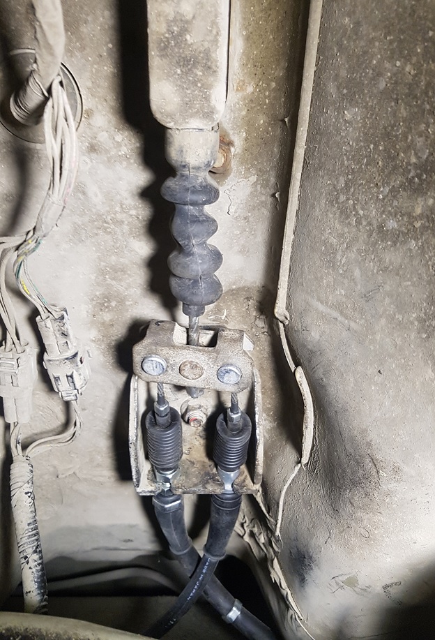 Замена троса ручника Сузуки